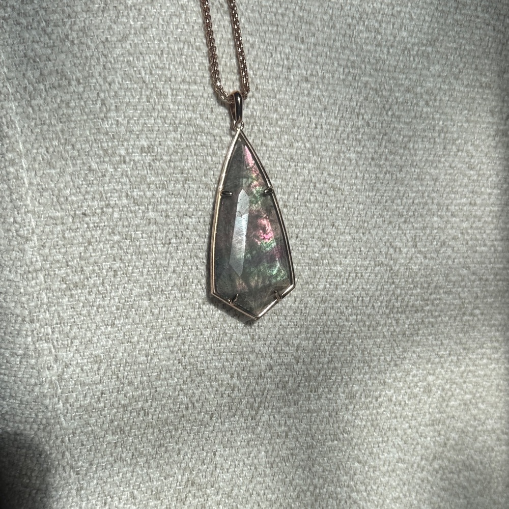 Kendra Scott Black Mother-of-Pearl Pendant Necklace